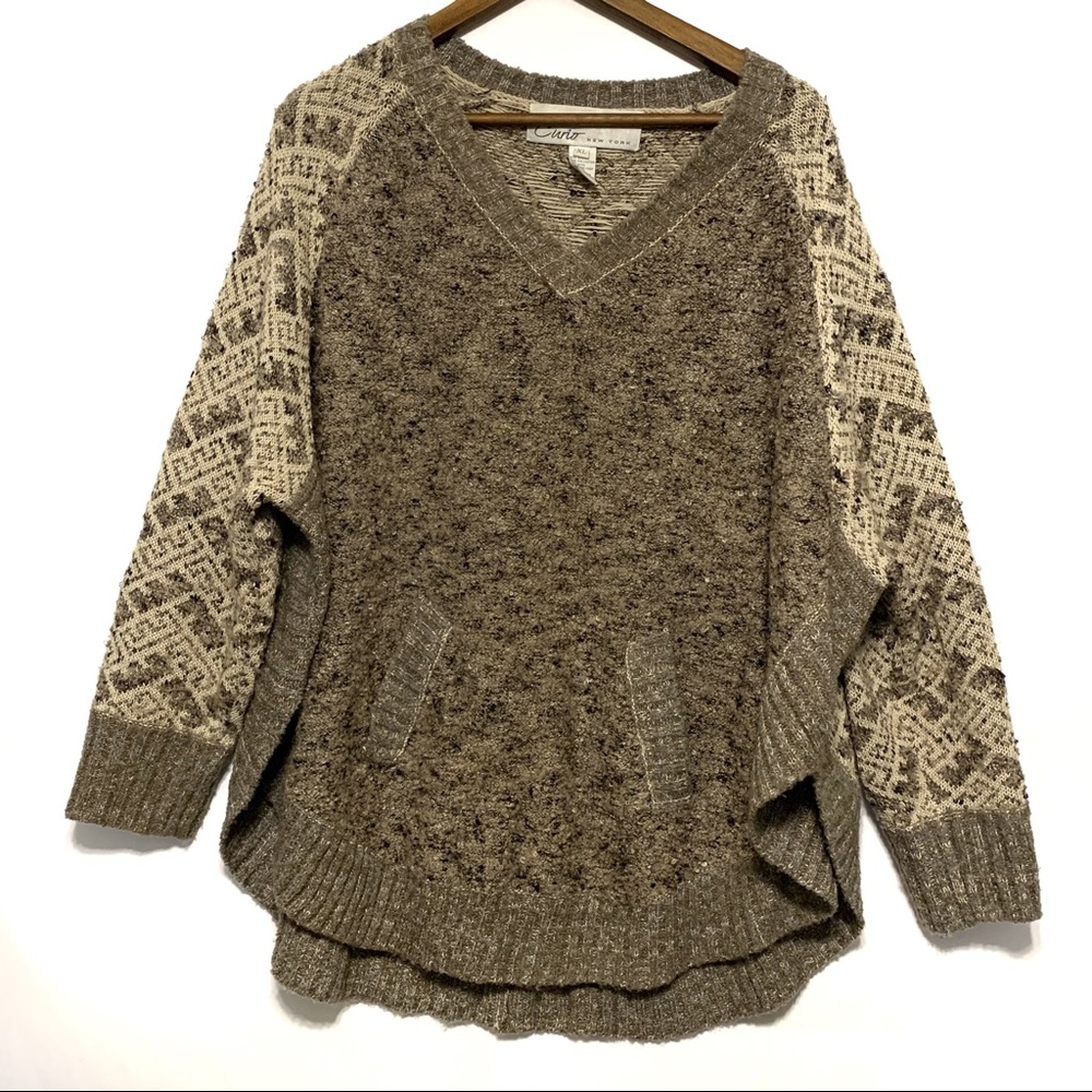 Curio New York Boho Style Sweater XL Curved Hem 7A